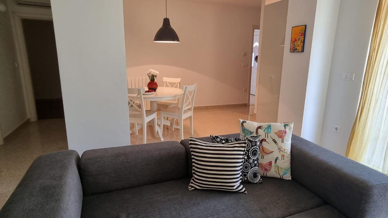 Casa Emma With Pool Apartment Пореч Екстериор снимка